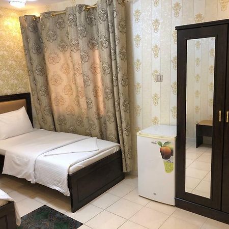 Tvs Hotel Дубай Экстерьер фото